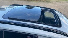 Volvo XC40 2.0 B4P Ultra Dark 5dr Auto Petrol Estate